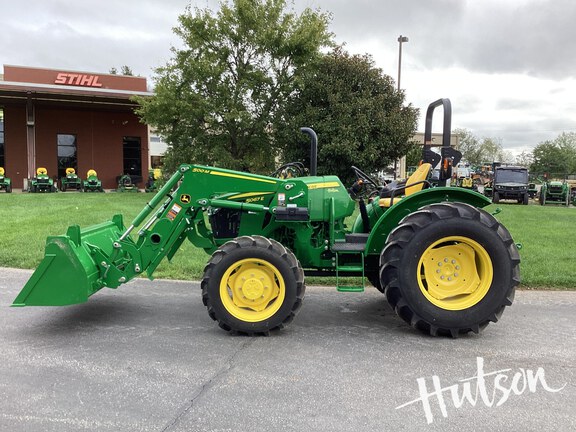 Photo of 2024 John Deere 5067E