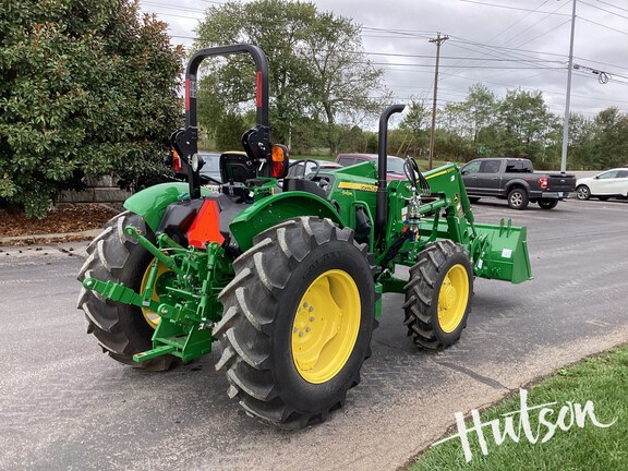 Photo of 2024 John Deere 5067E