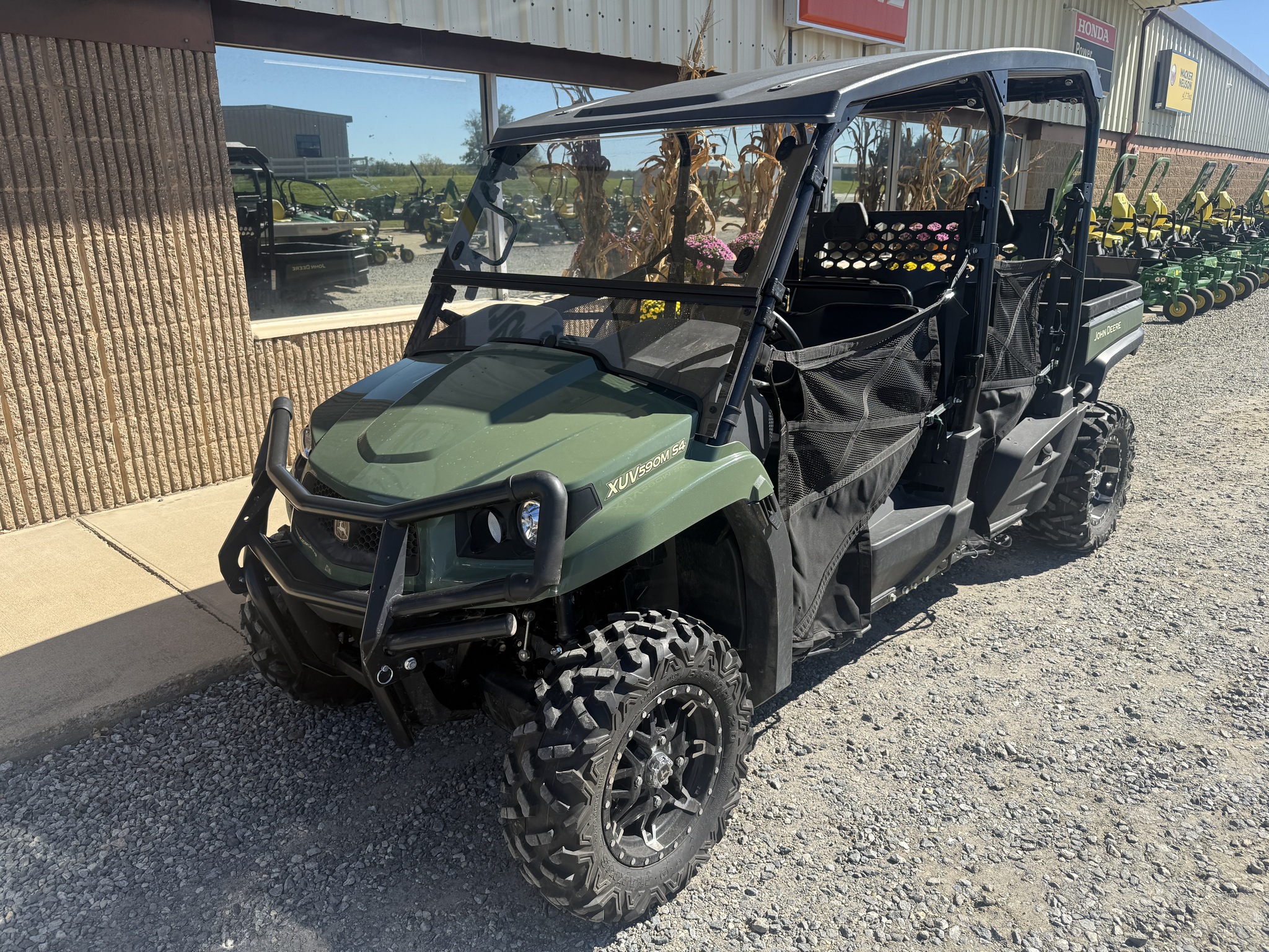 2024 John Deere 590M Image 4