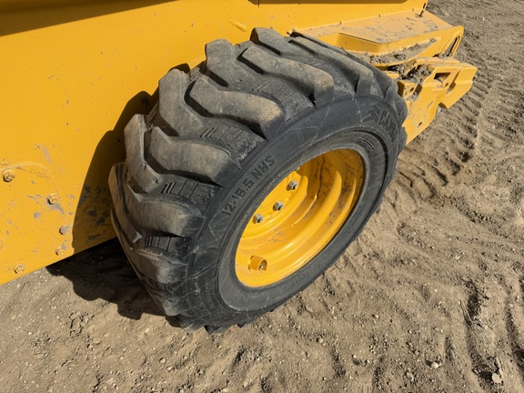 2024 John Deere 320G - Photo11