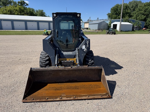 2024 John Deere 320G - Photo8