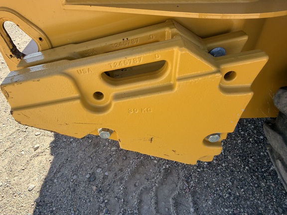 2024 John Deere 320G - Photo15