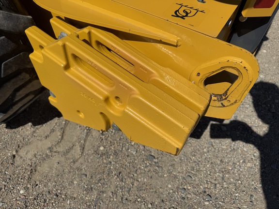 2024 John Deere 320G - Photo16