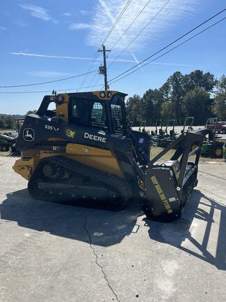 0 John Deere 335P-4