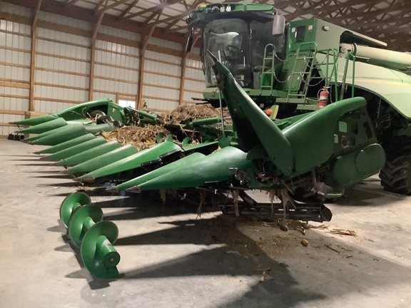 Photo of 2020 John Deere 712FC