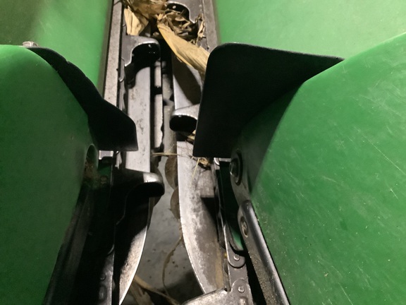 Photo of 2020 John Deere 712FC