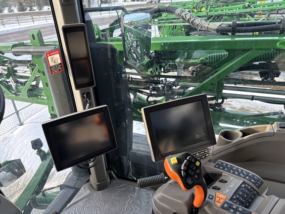 Used 2023 John Deere 412R Self Propelled Sprayers at Horizon Ag & Turf in Lloydminster, AB - Photo12