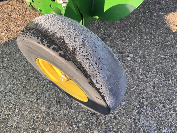 2024 John Deere 461R - Photo10