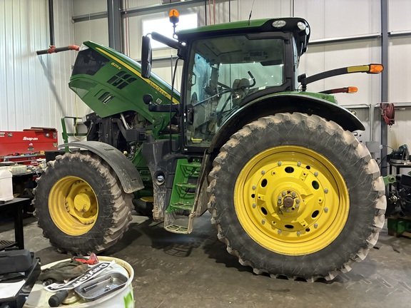 2018 John Deere 6215R Used Equipment