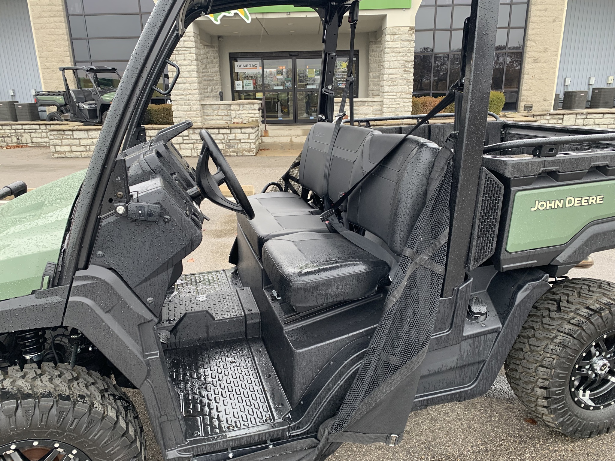 2025 John Deere XUV 845M Image 8