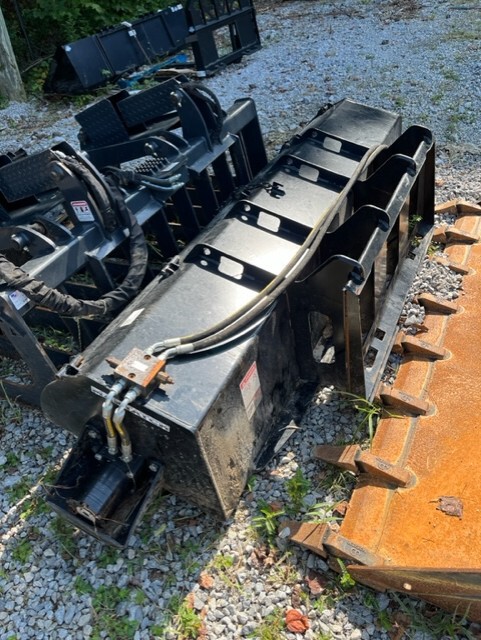 2023 John Deere RT84
