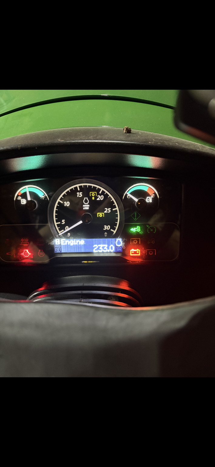 2019 John Deere 2038R Image 1