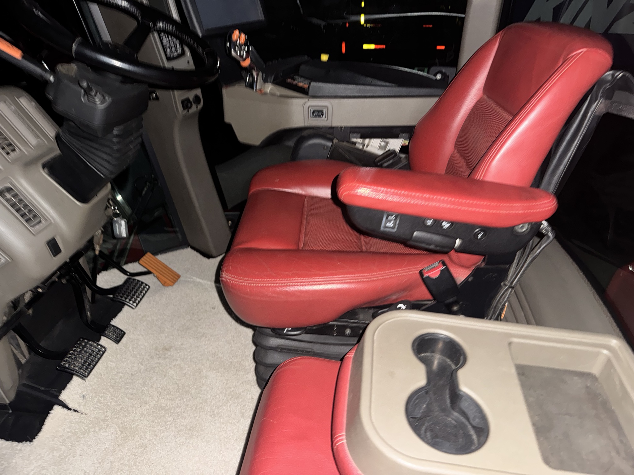 2016 Case IH Steiger 500 Quadtrac Image 5