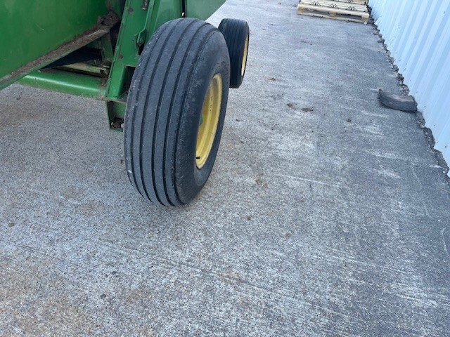  1992 John Deere 335 at Heritage Tractor in West Plains, MO