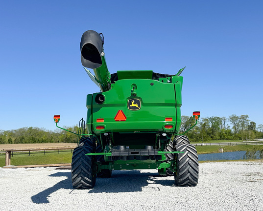 2021 John-Deere S780