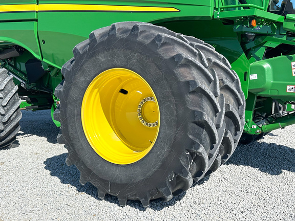 2021 John-Deere S780