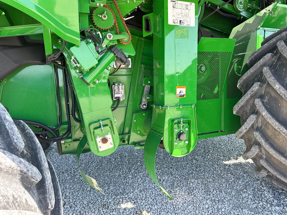 2021 John-Deere S780