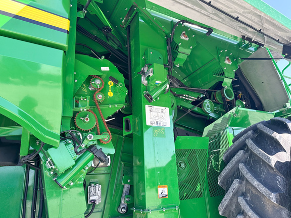 2021 John-Deere S780