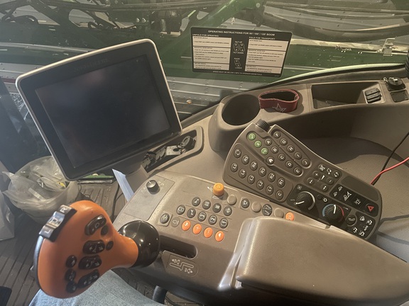 2016 John Deere R4030 - Photo19