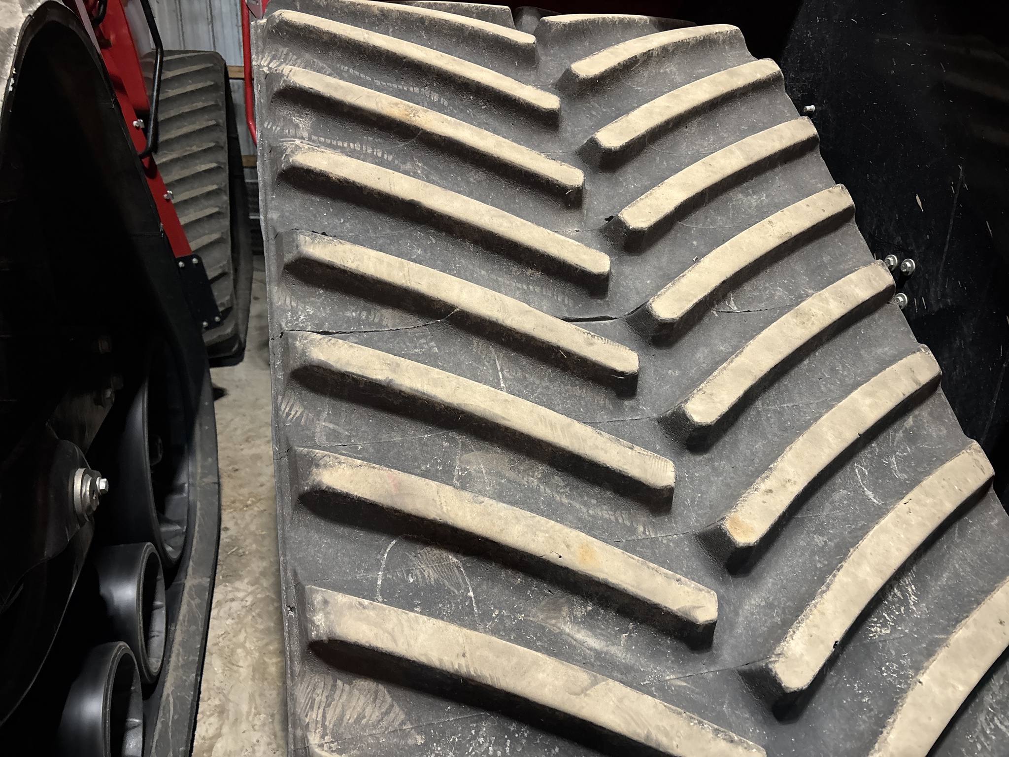 Used 2023 Case IH Steiger 580 AFS Quad Track Tractors at Koenig Equipment in Urbana, OH - PhotoXL9
