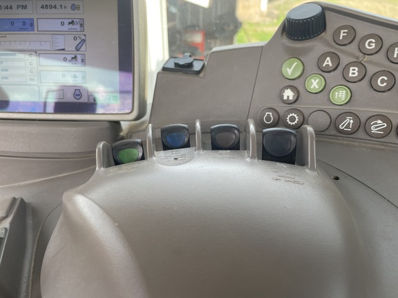 2012 John Deere 6170R Photo 2