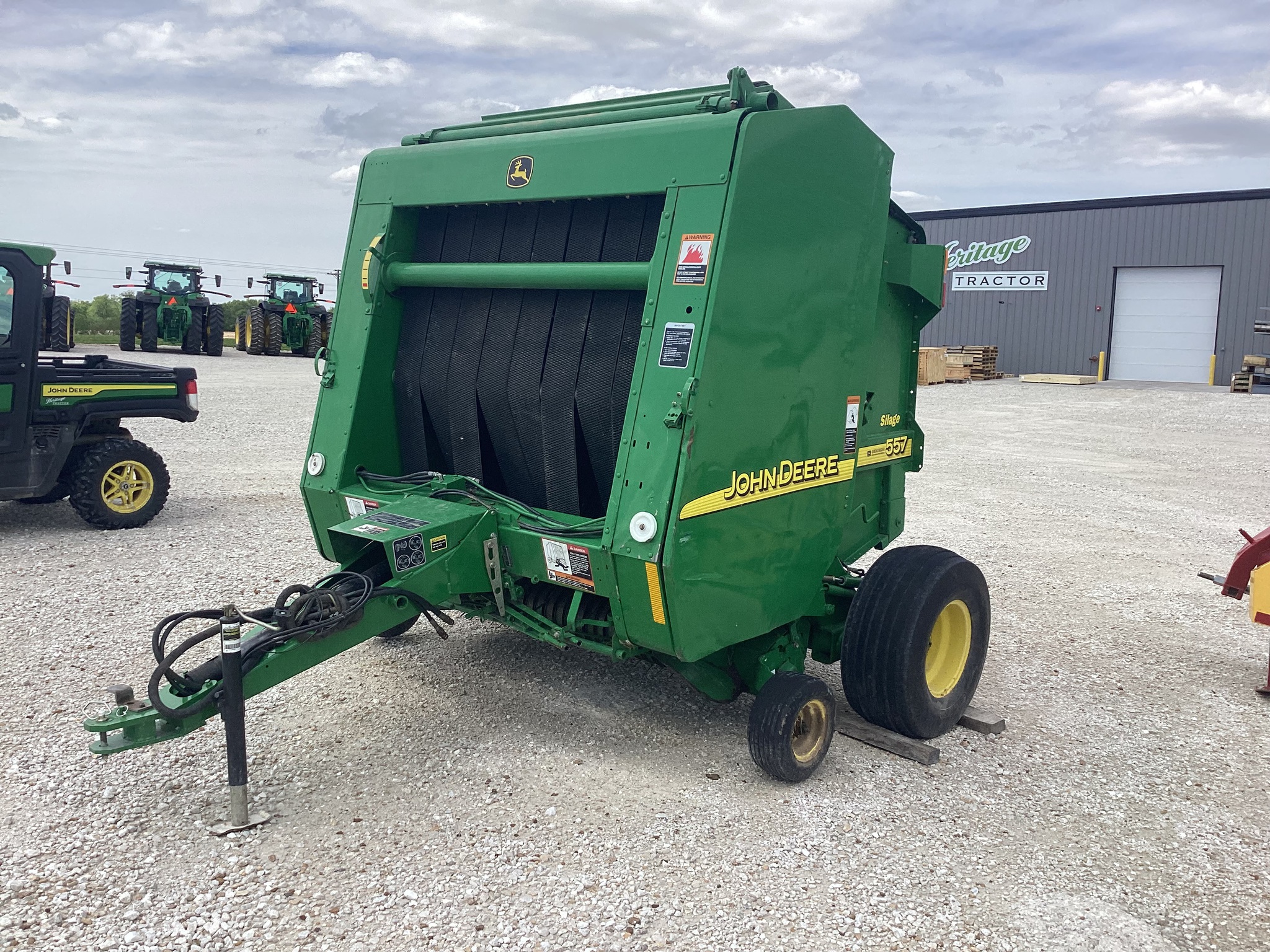  2002 John Deere 557 at Heritage Tractor in Rockport, IL