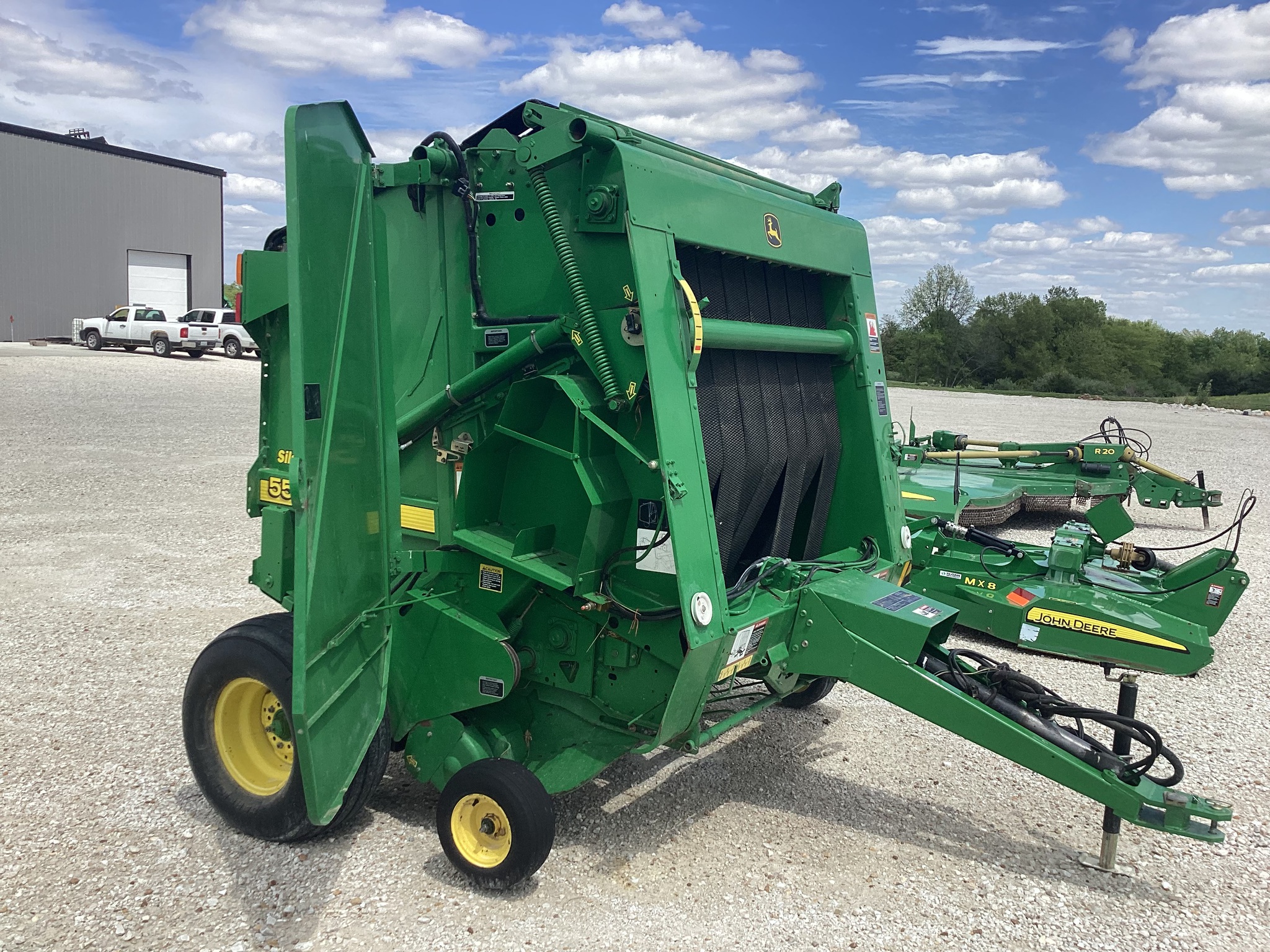  2002 John Deere 557 at Heritage Tractor in Rockport, IL