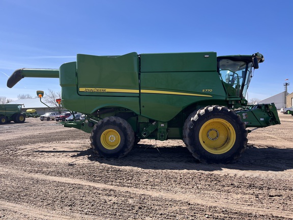 2024 John Deere S770 - Photo2