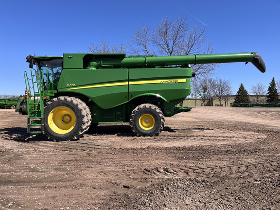 2024 John Deere S770 - Photo6