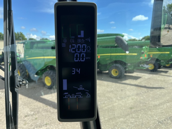 2024 John Deere S770 - Photo38