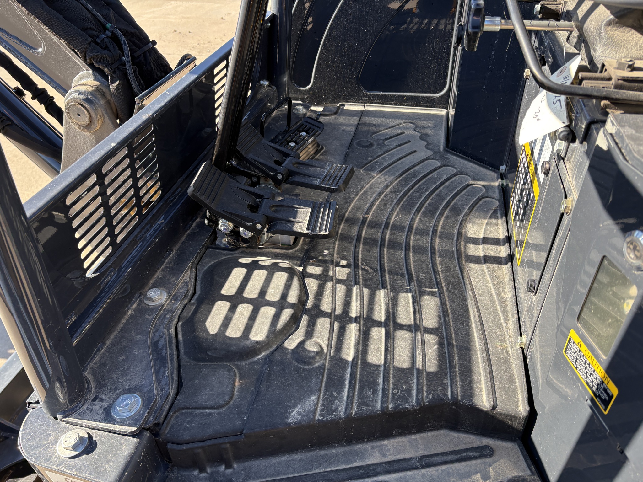 2024 John Deere 26 P Image 5