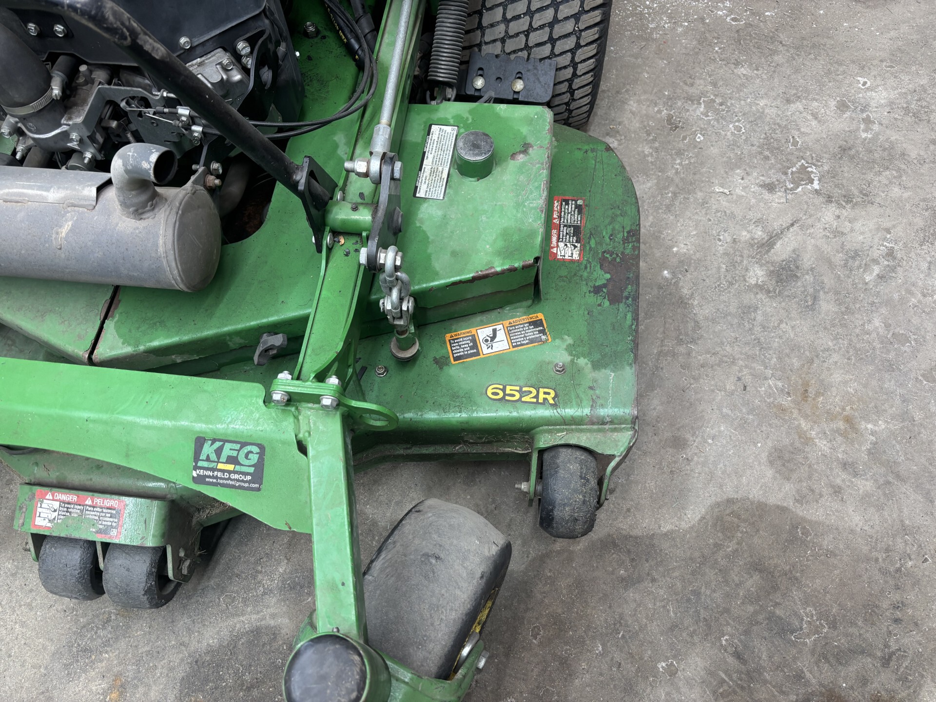 2018 John Deere 652R Image 6