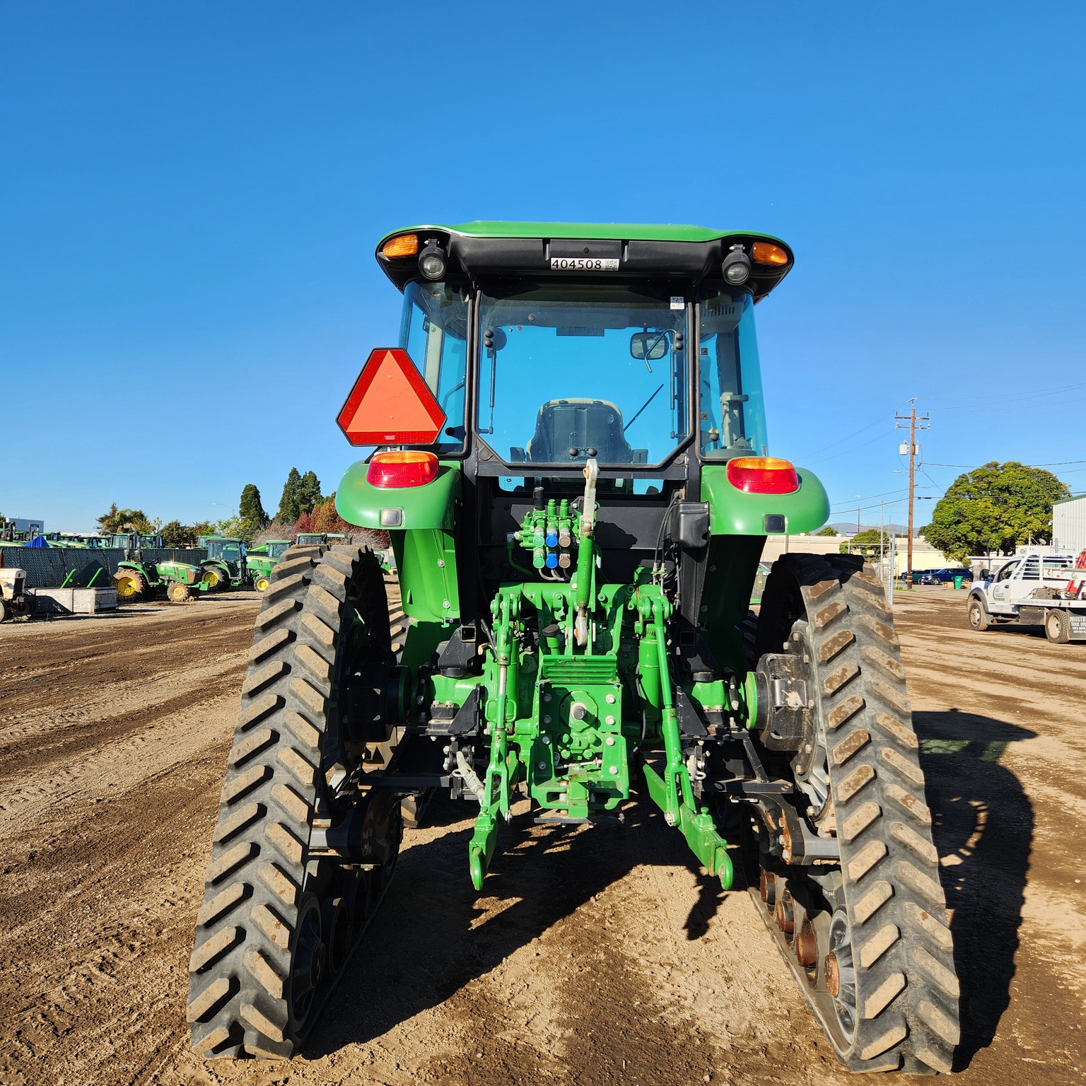 2021 John Deere 5115M Image 4