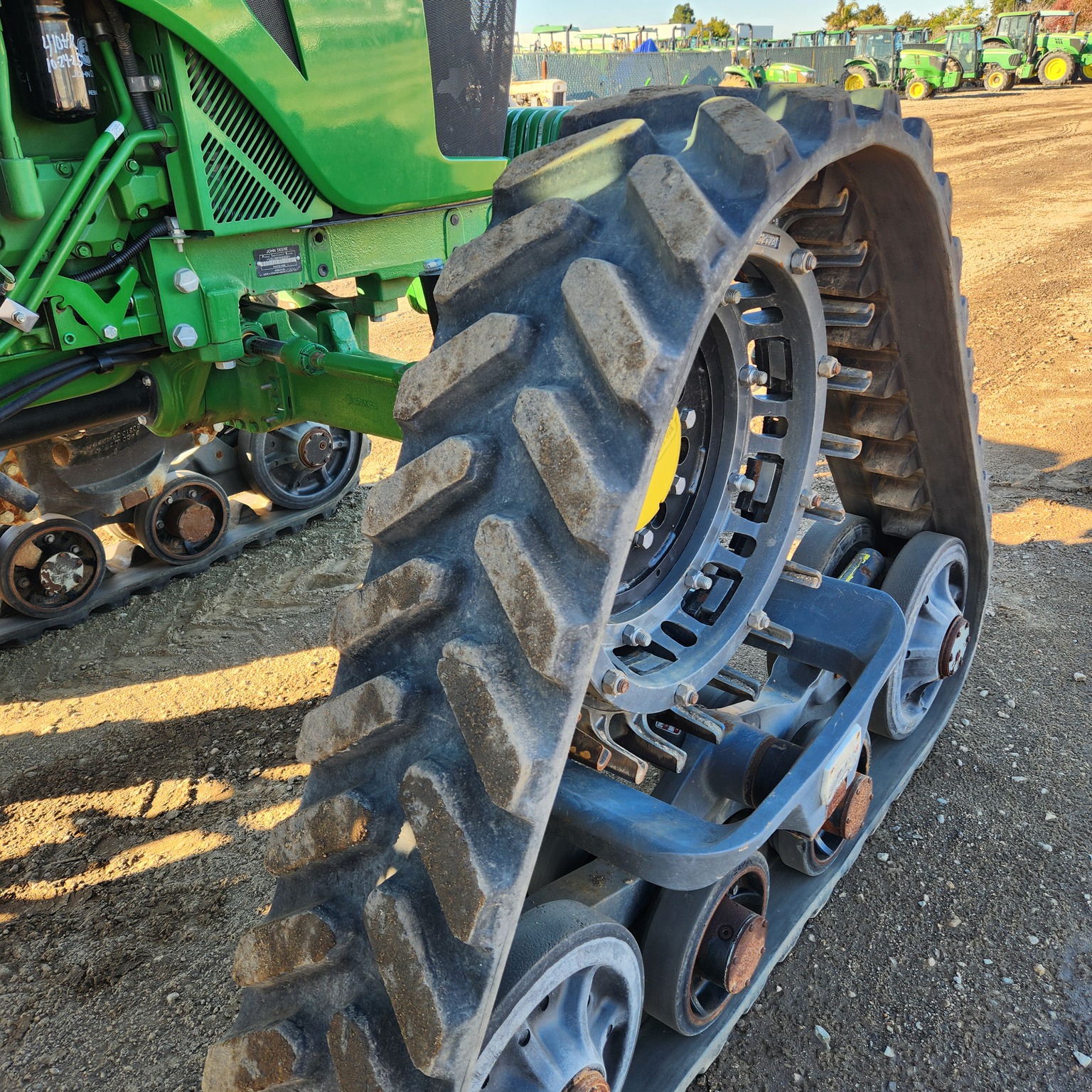 2021 John Deere 5115M Image 10