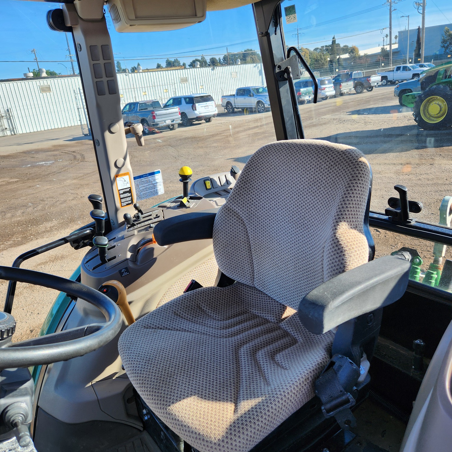 2021 John Deere 5115M Image 17