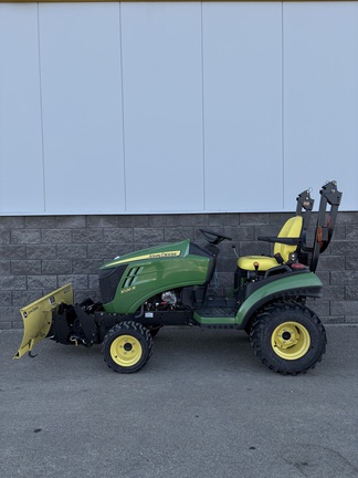 Used 2012 John Deere 1026R Compact Utility Tractors at Horizon Ag & Turf in Edmonton South, AB - Photo3