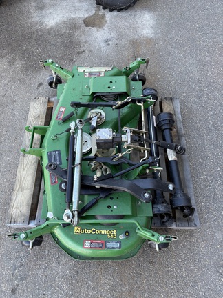 Used 2012 John Deere 1026R Compact Utility Tractors at Horizon Ag & Turf in Edmonton South, AB - Photo9