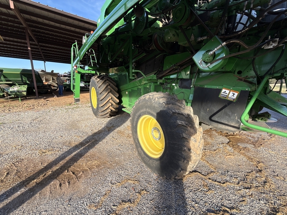 2013 John Deere S550