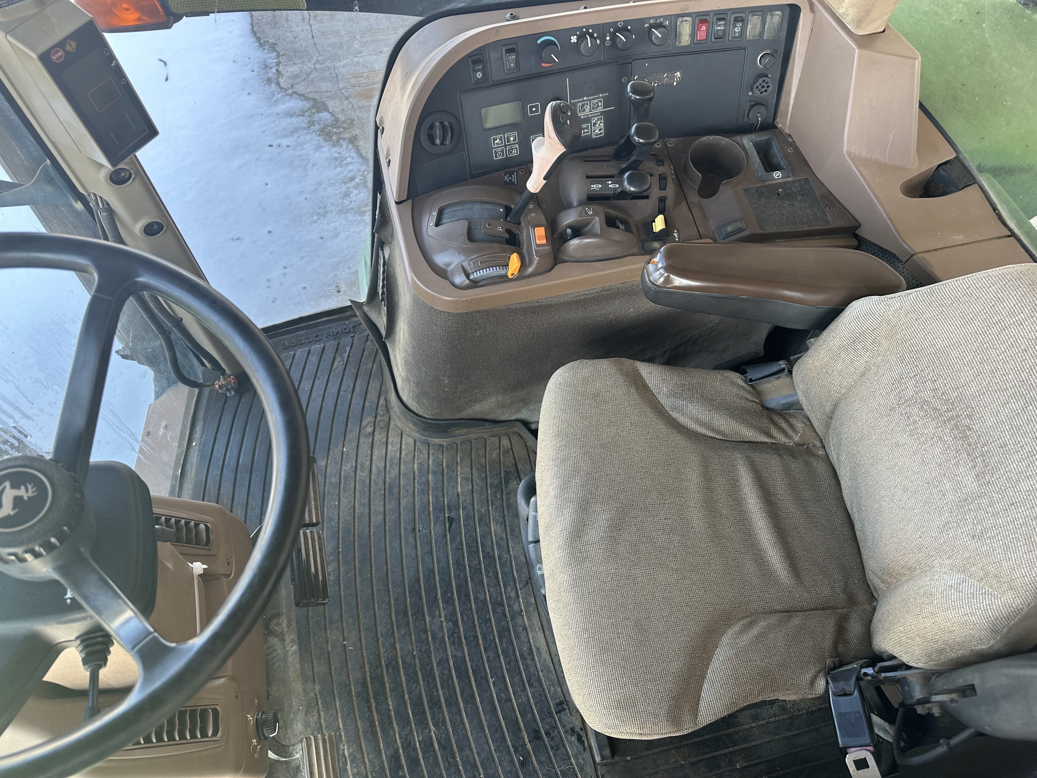 2004 John Deere 7720 Image 7