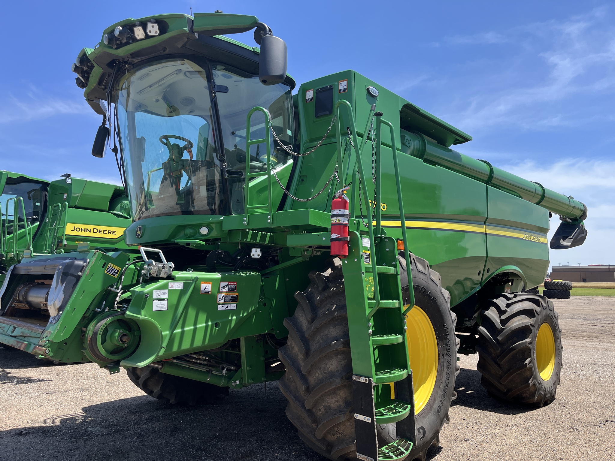 2024 John Deere S770 Image 2