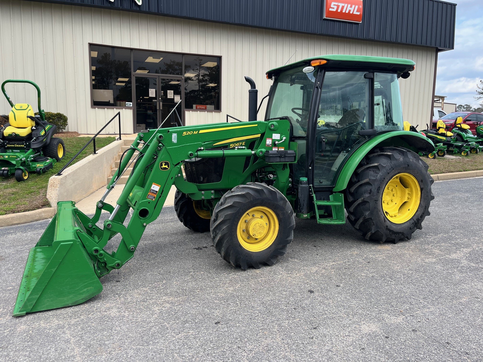 2024 John Deere 5067E Image 1
