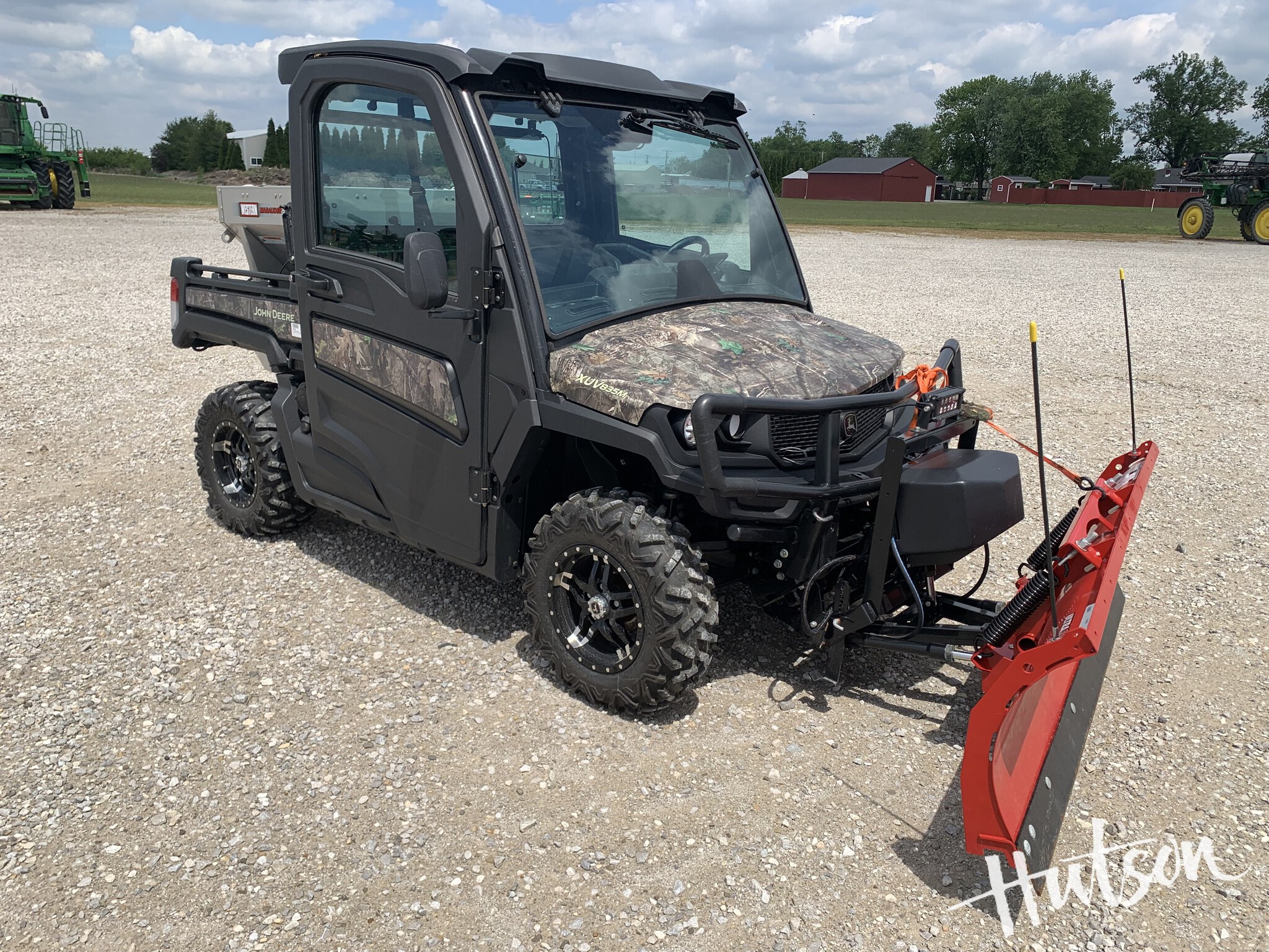 2024 John Deere XUV 835M