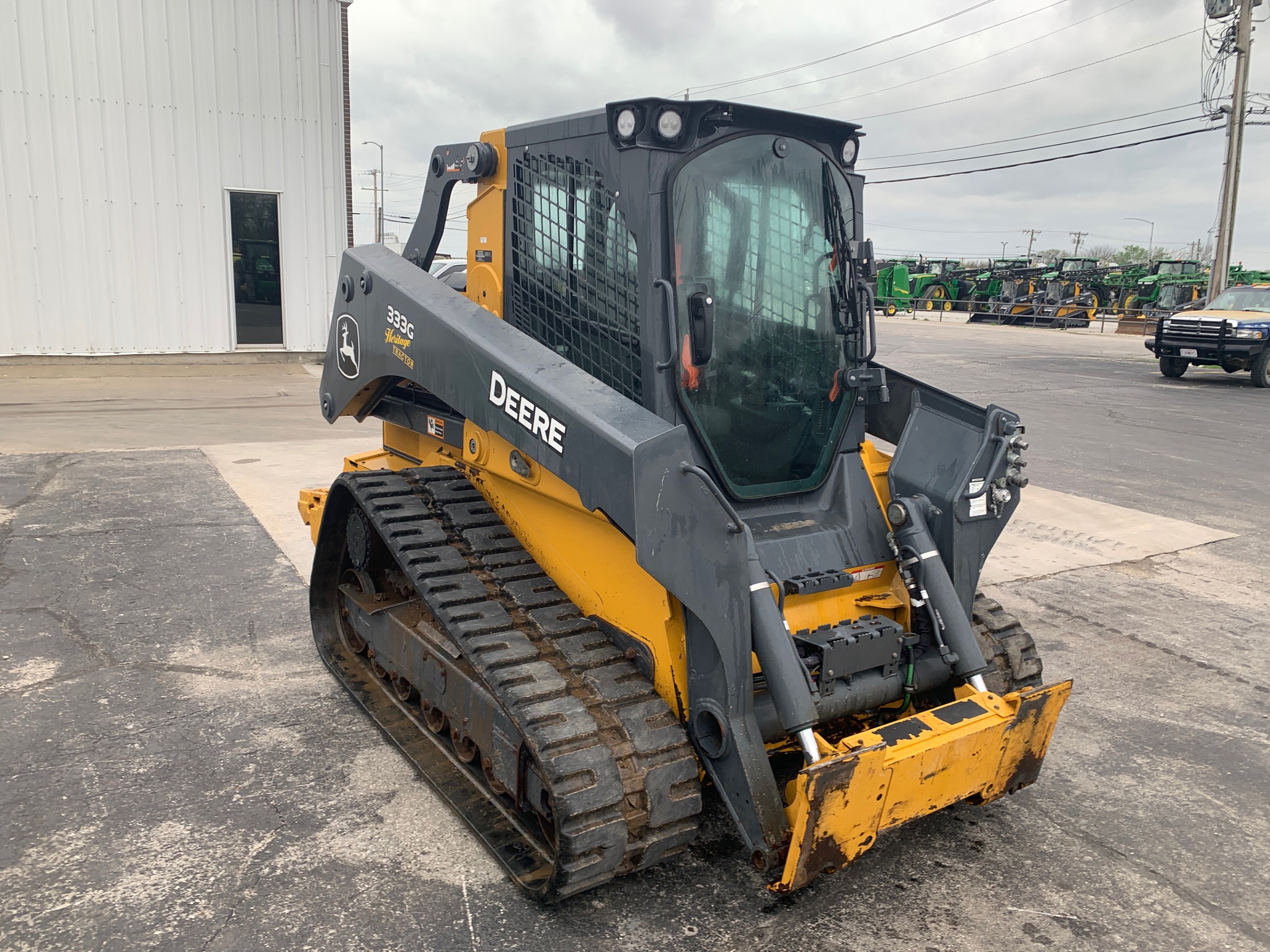  2023 John Deere 333G at Heritage Tractor in Lamar, MO