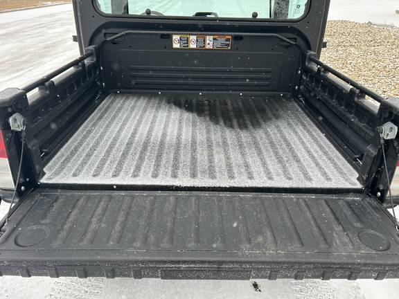 Used 2022 John Deere XUV 835R ATVs & Gators at Horizon Ag & Turf in Wetaskiwin, AB - Photo23