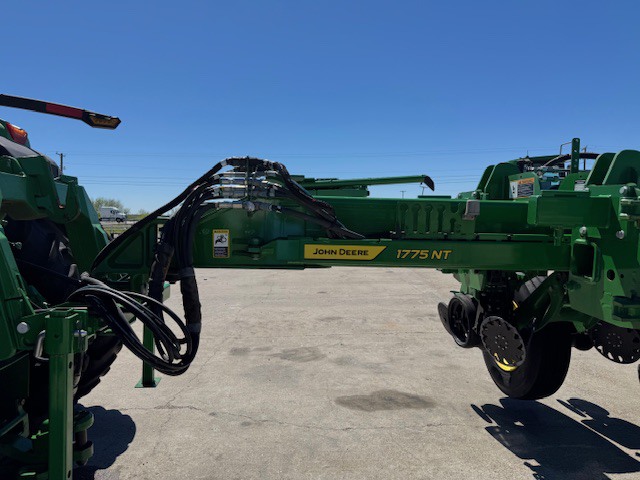 2024 John Deere 1775NT Image 7