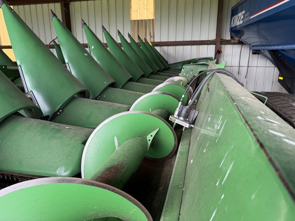 Photo of 2023 John Deere C12R
