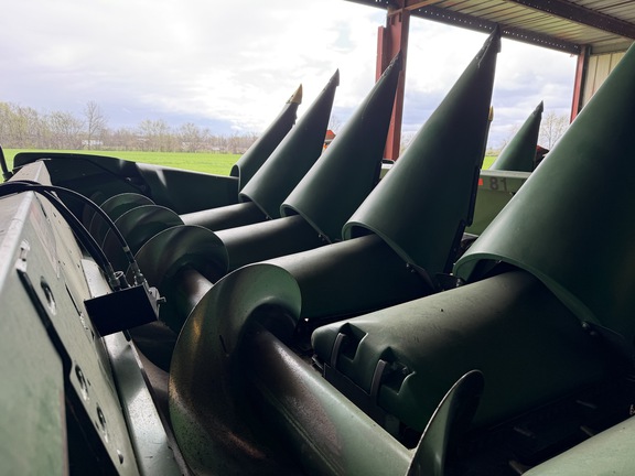 Photo of 2023 John Deere C12R