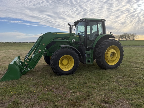 Photo of 2022 John Deere 6155M