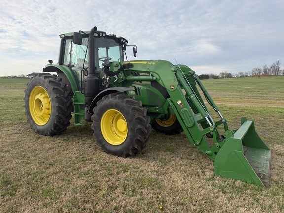Photo of 2022 John Deere 6155M