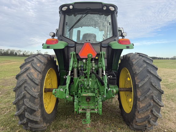 Photo of 2022 John Deere 6155M